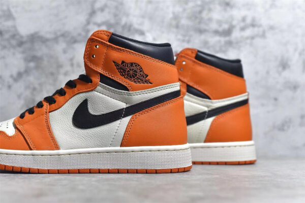 JORDAN 1 RETRO REVERSE SHATTERED BACKBOARD - Imagen 8