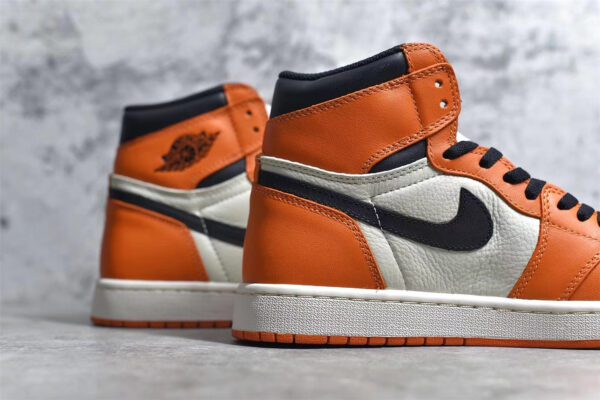 JORDAN 1 RETRO REVERSE SHATTERED BACKBOARD - Imagen 7