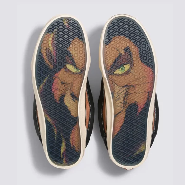 VANS X DISNEY 100TH SCAR KNU SNEAKERS - Imagen 4