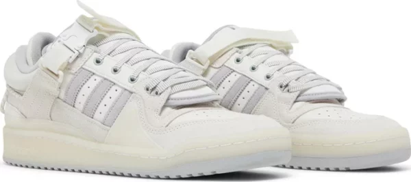 ADIDAS X BAD BUNNY x FORUM BUCKLE LOW WHITE - Imagen 3