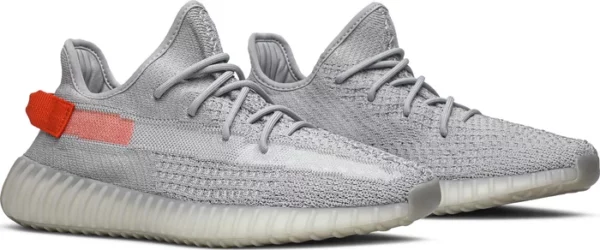 ADIDAS YEEZY BOOST 350 V2 ‘TAIL LIGHT’ - Imagen 6