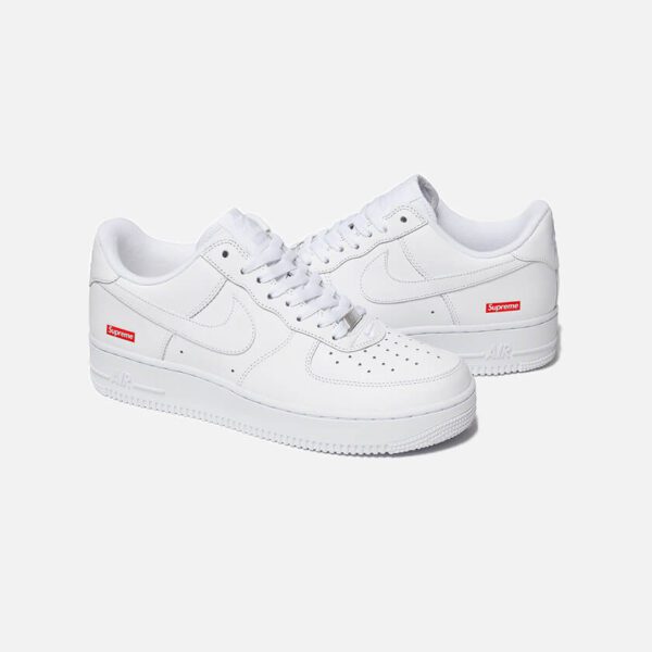 NIKE AIR FORCE 1 LOW SUPREME WHITE - Imagen 3