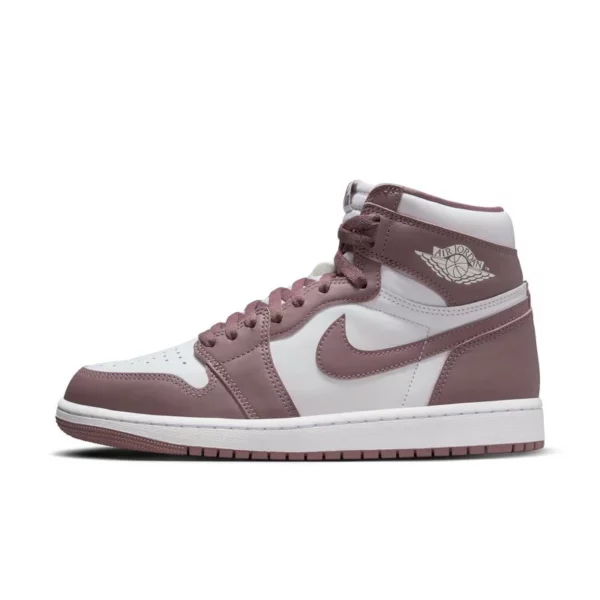 NIKE AIR JORDAN 1 RETRO HIGH OG "MAUVE"