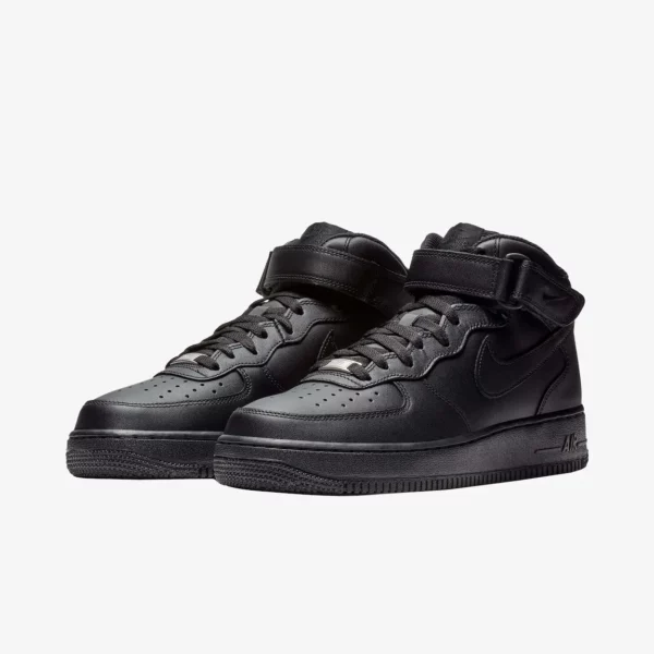 NIKE AIR FORCE 1 MID '07 TRIPLE BLACK - Imagen 4