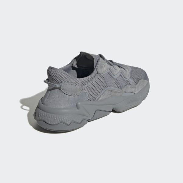 OZWEEGO GREY ADIDAS - Imagen 6