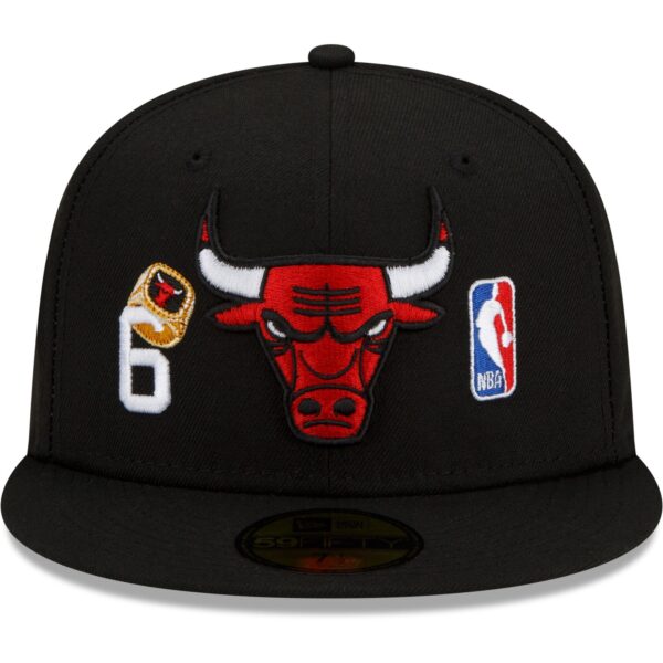 CHICAGO BULLS NEW ERA BLACK 6 TIME CHAMPIONS COUNT THE RINGS 59FIFTY FITTED HAT - Imagen 2